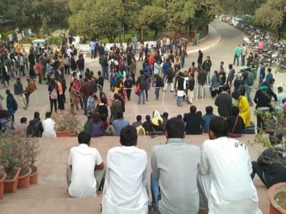 ex-servicemen of 54th NDA batch writes to jnu vc and offers to return degree for anti-national activity