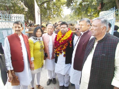 SP candidate filing papers again
