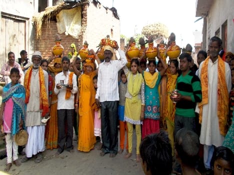 Bhagwat Katha extracted before traveling urn