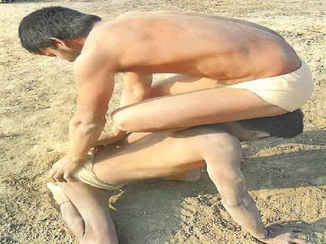 wrestling in nagaliya aakil