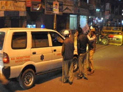 jam in golghar because of street carnuval