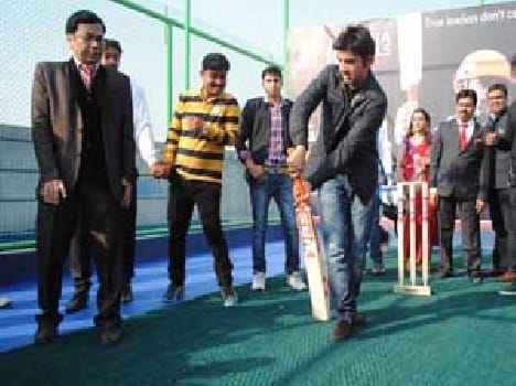 Will facilities and meet up cricketer Gautam Gambhir
