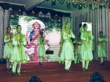 Student girl students made a bang