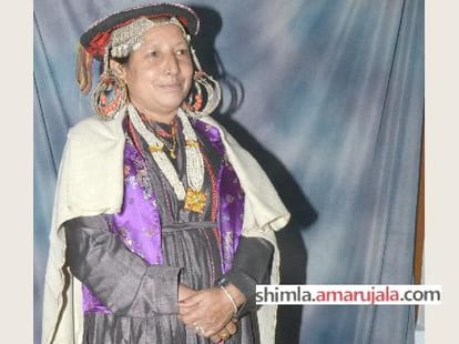 vijay devi become inspiration for illiterate peoples.