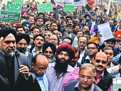 plastic, manufacturers, protest