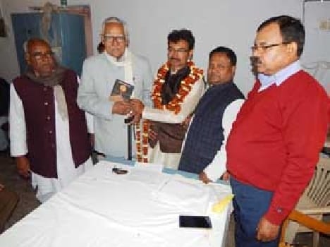 Honored writer Shashi after Book release