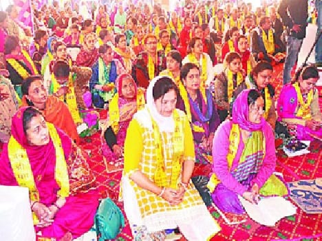 devotee Jume in musical Sunderkand