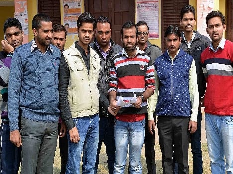 Cut off at night demanded, memorandum submitted to DM