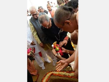 statue of sheshnag stolen