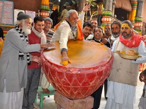 holi in brij