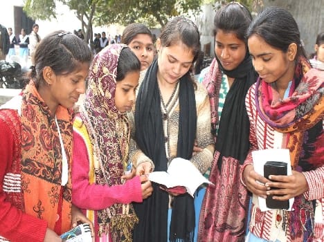 three thousand students were absent in first paper of UP board exam