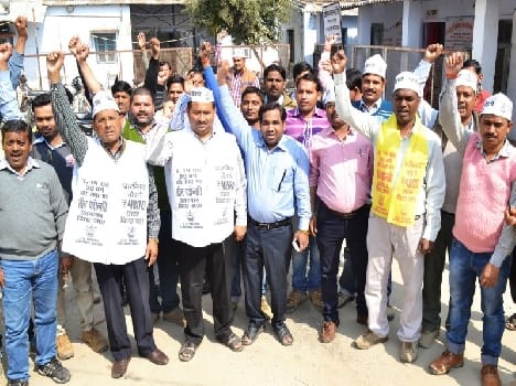 diploma enginears aggresive on government