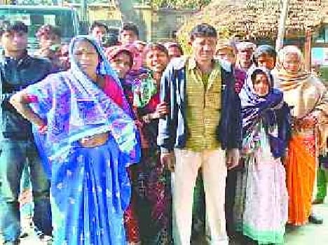 tractor owner left worker alone after accident, death