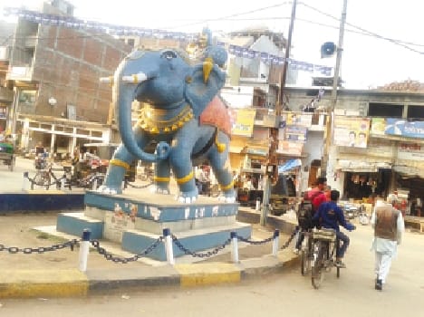 Maadl City to stray in the first phase encroachment