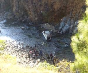 school vehicle fell into river, one student died, 11 injured.