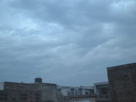 Day surrounded cloudy drizzle