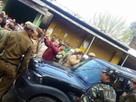 MLA er rashid attacked by bajarag dal at bhamla