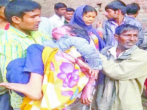 Baby burnt in cylinder fire, stirring