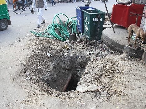 Digging dropped Roads, trouble