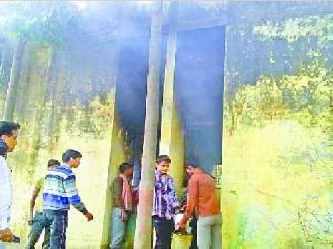 damage of Thousands by fire 