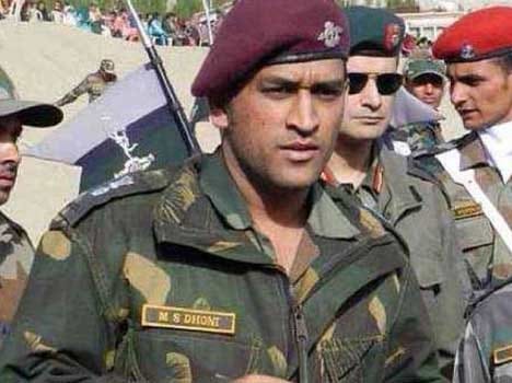 m s dhoni on right to speech