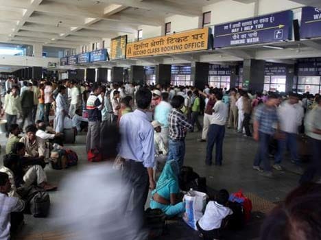 indian railway passengers will now get free from tension of change on ticekt counter