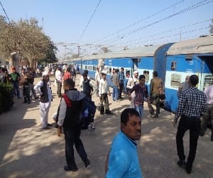 special train for delhi released fro chandigarh railway station