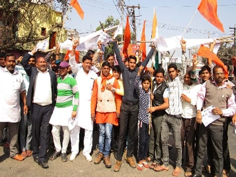 ABVP on road against anti national acr in jnu