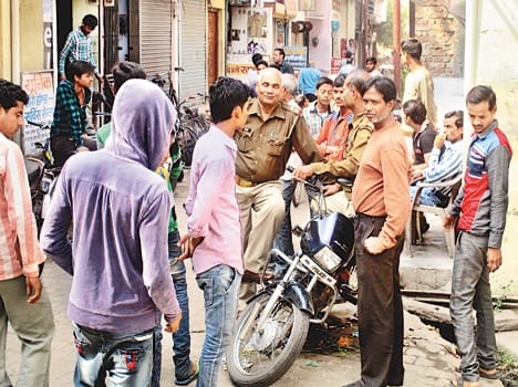 I had two and a half hours , the body of a rickshaw driver