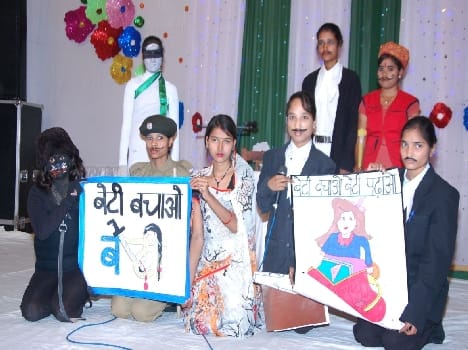 Adorable presentations shared 'daughter' proud to be