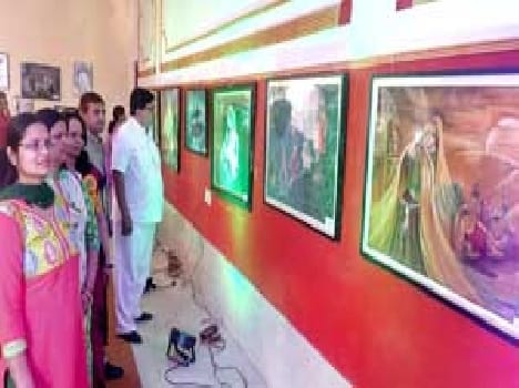 Ukeri Azamgarh culture canvas