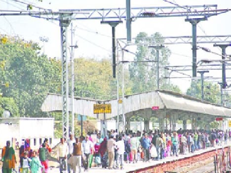 Jat agitation took on journeys 'break'