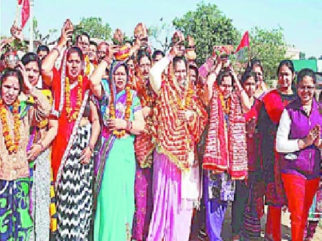 Govind Festival faithful Jume