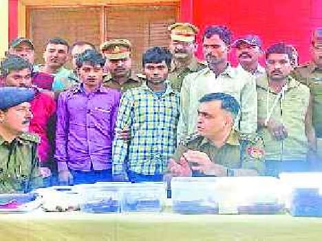 Police 6 arrested pepole in Fatehpur robbery 
