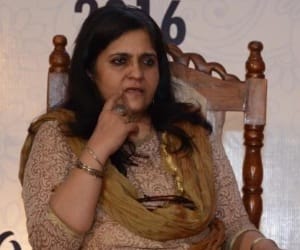 teesta setalvad criticizes modi.