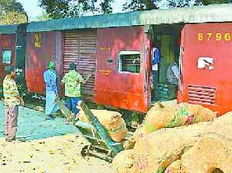 people want many facility in station