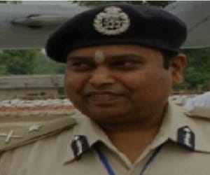 chhatisgarh police Threatened journalist