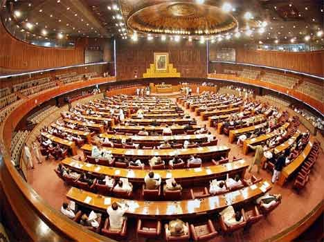 Pakistan Parliament becomes first in world to run entirely on solar power