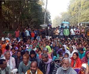 tharu in support of district magistrate