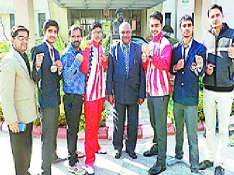 Maharaja Suraj Mal players incinerate