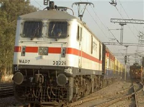 Four trains were standing on the broken signal Outer Point