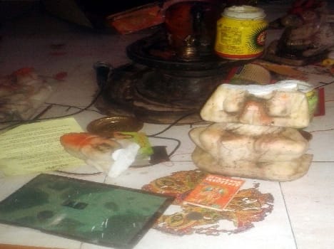 Miscreants broke the idol shrine