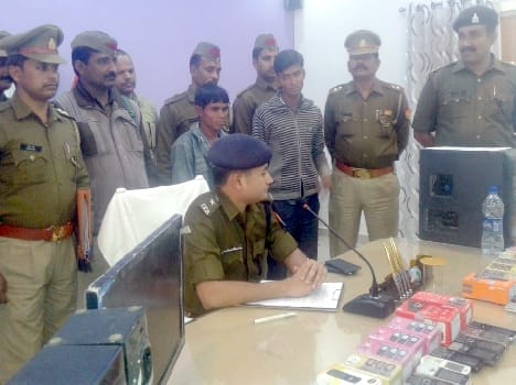 Unveils mobile shop theft, two arrested