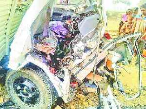 Three killed in two road accidents