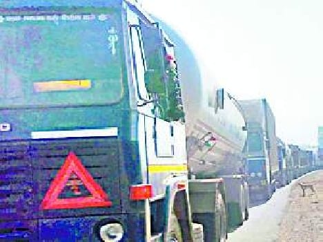 Tire burst, highway jammed till evening