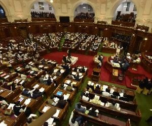 discussion over muzaffarnagar riots in up assembly.