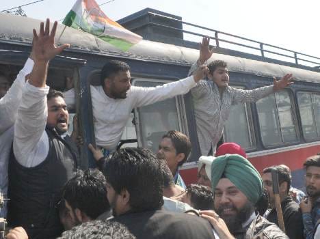 youth congress protest and police lathicharge in ludhiana