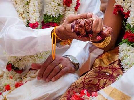 weird decision of khap panchayat