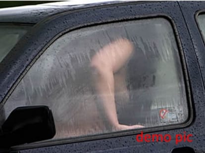 sex in moving car, boy died in accident