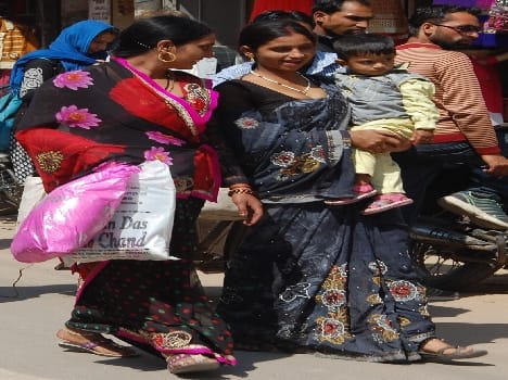 View officers raise only Ferte use polythene
